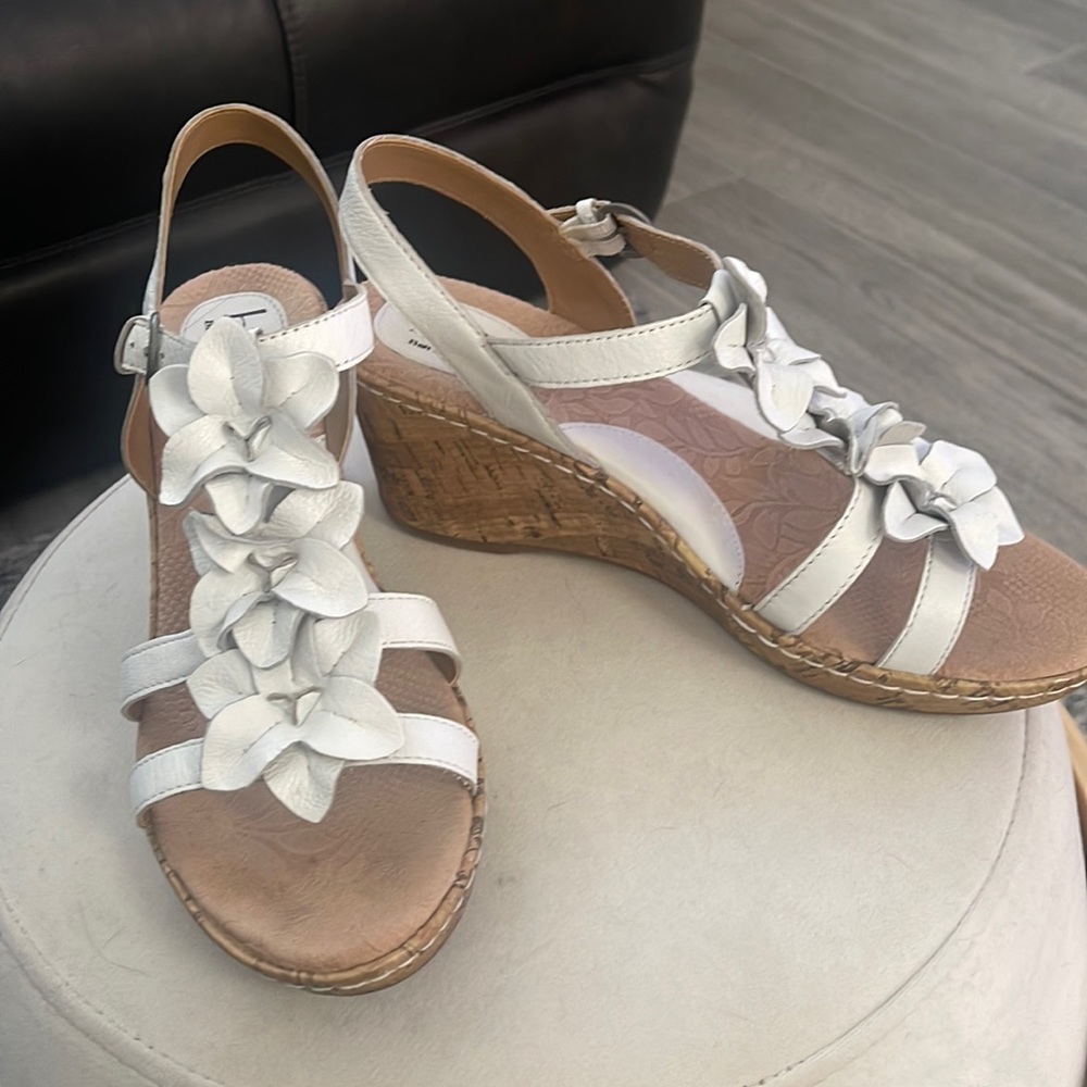 EUC b.o.c Wedge